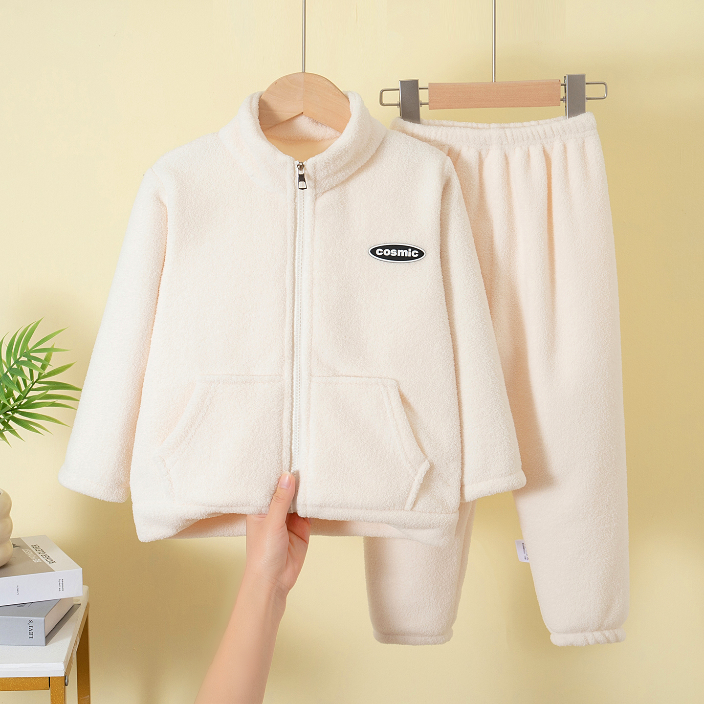 秋冬季儿童双面加厚莎莉绒睡衣男童女童保暖家居服青少年男孩套装