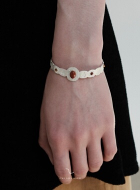 ZWINDSTORM 宝石图腾肌理银烧白手镯 原创小众设计手工银质感新款