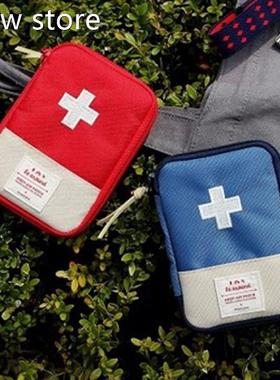 Paortable OutdoorFirst Aid Kit  Trael Bg Medicvine Packa1ge