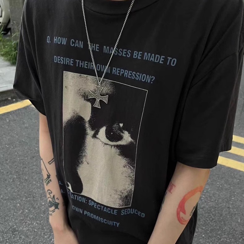 忧郁的富二代宽松短袖T恤
