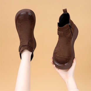 真皮马丁靴女2025秋冬季新款雪地靴女软底防滑轻便加绒保暖短靴子