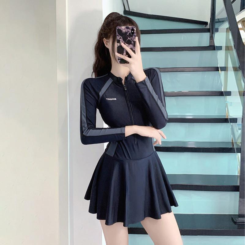 长袖泳衣女款连体平角裤成人泡温泉大码保守遮肉高级感游泳馆专用