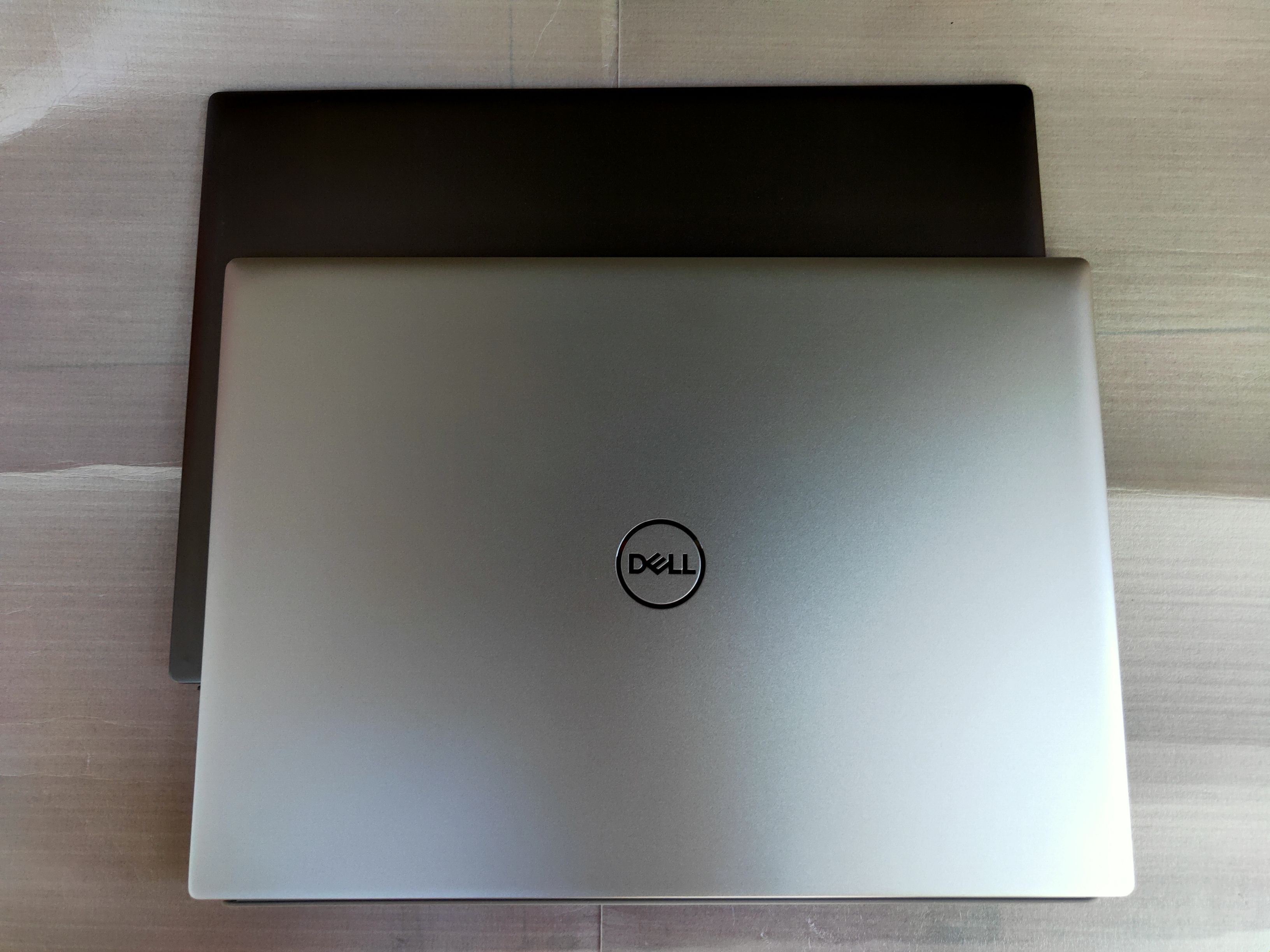 Dell戴尔 灵越Vostro成就16PRO V5620 5620 5625 A壳 C壳