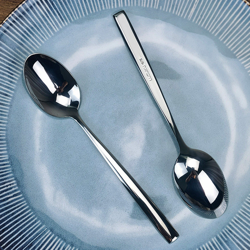 路卡酷LUCUKU漫亨系列304不锈钢餐更18/10家用吃饭勺子简约款调羹属于什么档次？