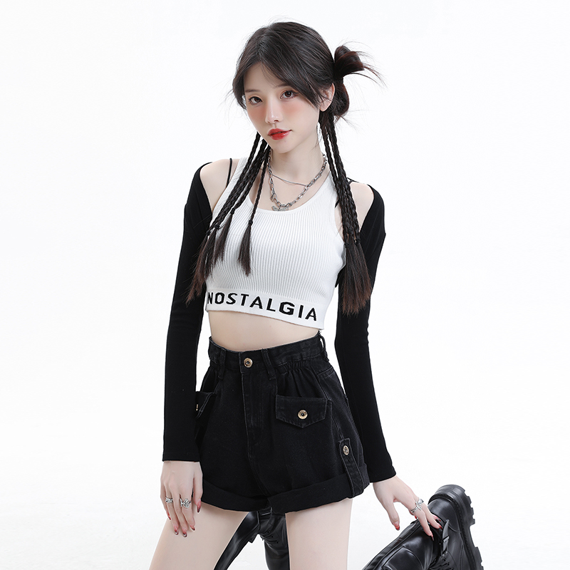 KRO高腰卷边宽松牛仔短裤