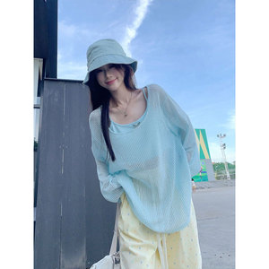 300斤大码胖mm宽松慵懒风上衣秋季镂空防晒针织衫罩衫吊带套装女