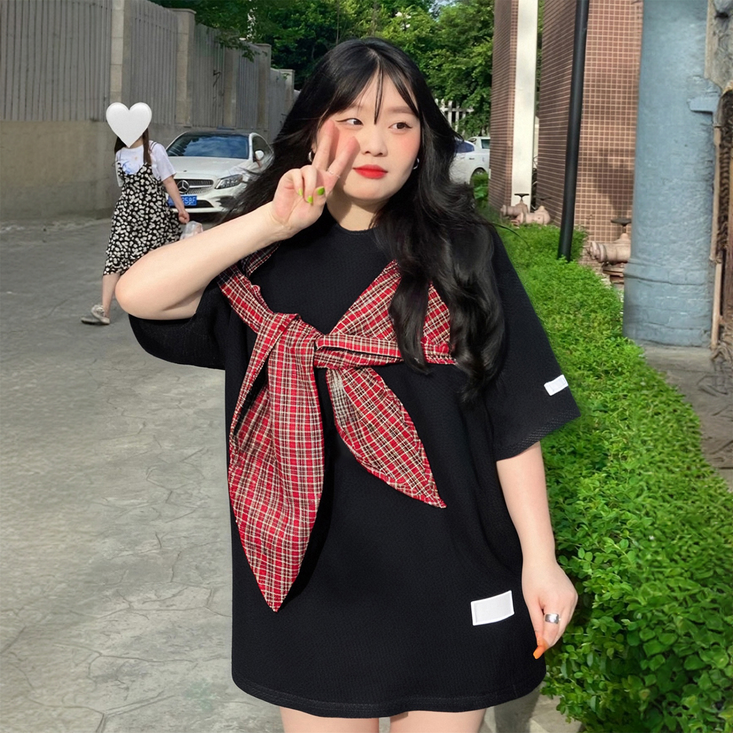 大码黑色复古格纹拼接设计感小众短袖t恤女夏季胖mm显瘦学生上衣