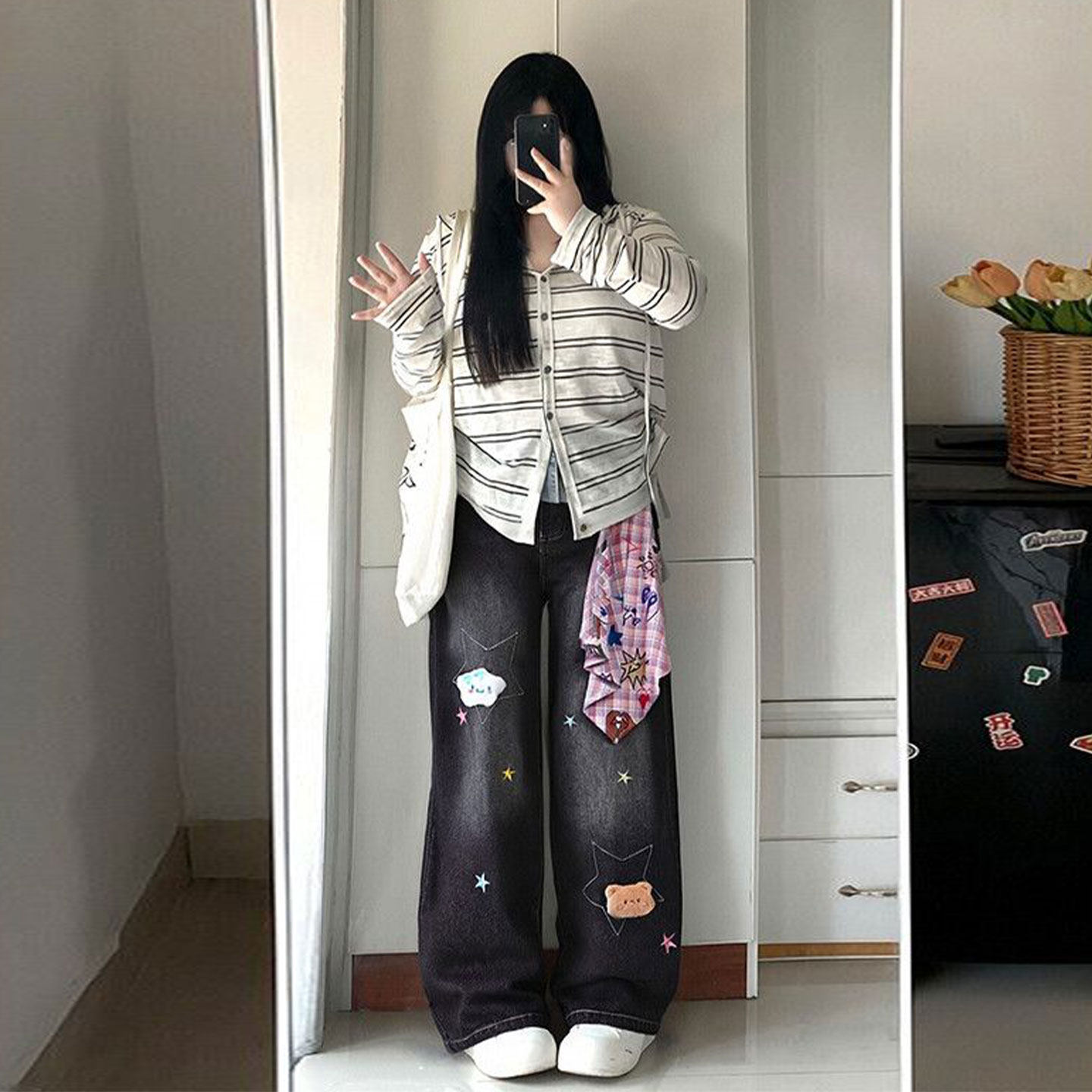 大码女装胖mm版型超好看的牛仔裤女学院风设计感卡通刺绣直筒裤子,女装/女士精品,大码裤装,淘宝优惠券,粉丝福利购,淘宝优惠卷