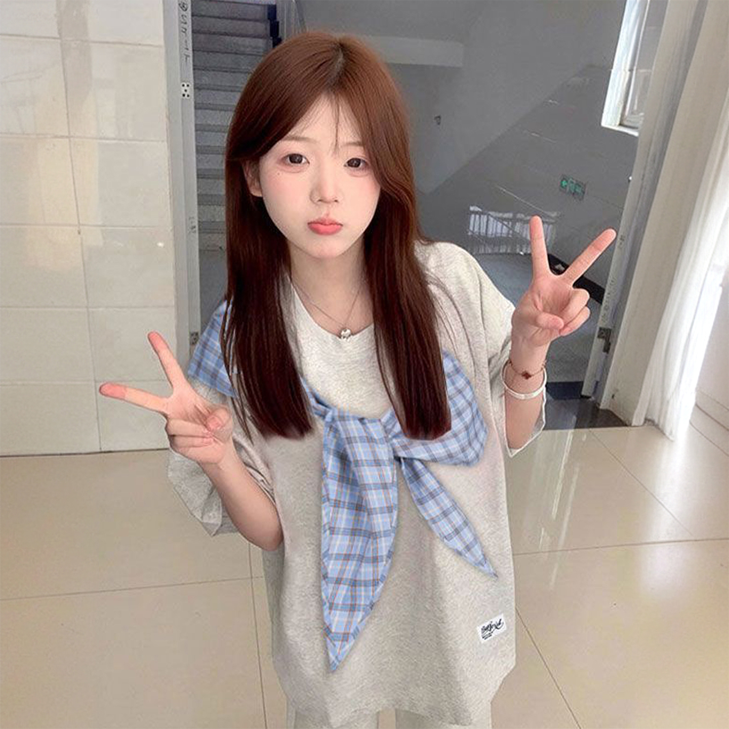 特大码女装小众减龄学院风t恤女