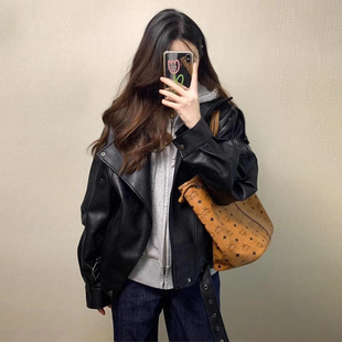 高街时尚 胖mm黑色遮肉显瘦皮衣外套女秋季 百搭夹克上衣潮 女装 大码