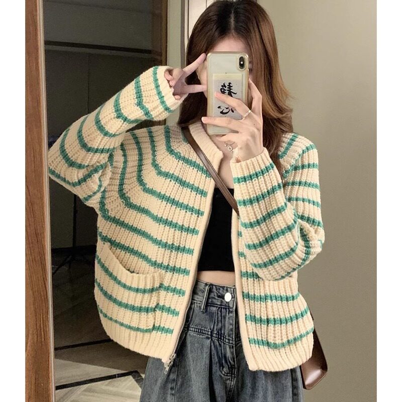 特大码胖mm慵懒风软糯条纹毛衣外套女秋冬新款针织衫宽松显瘦开衫,女装/女士精品,常规大码外套,淘宝优惠券,粉丝福利购,淘宝优惠卷