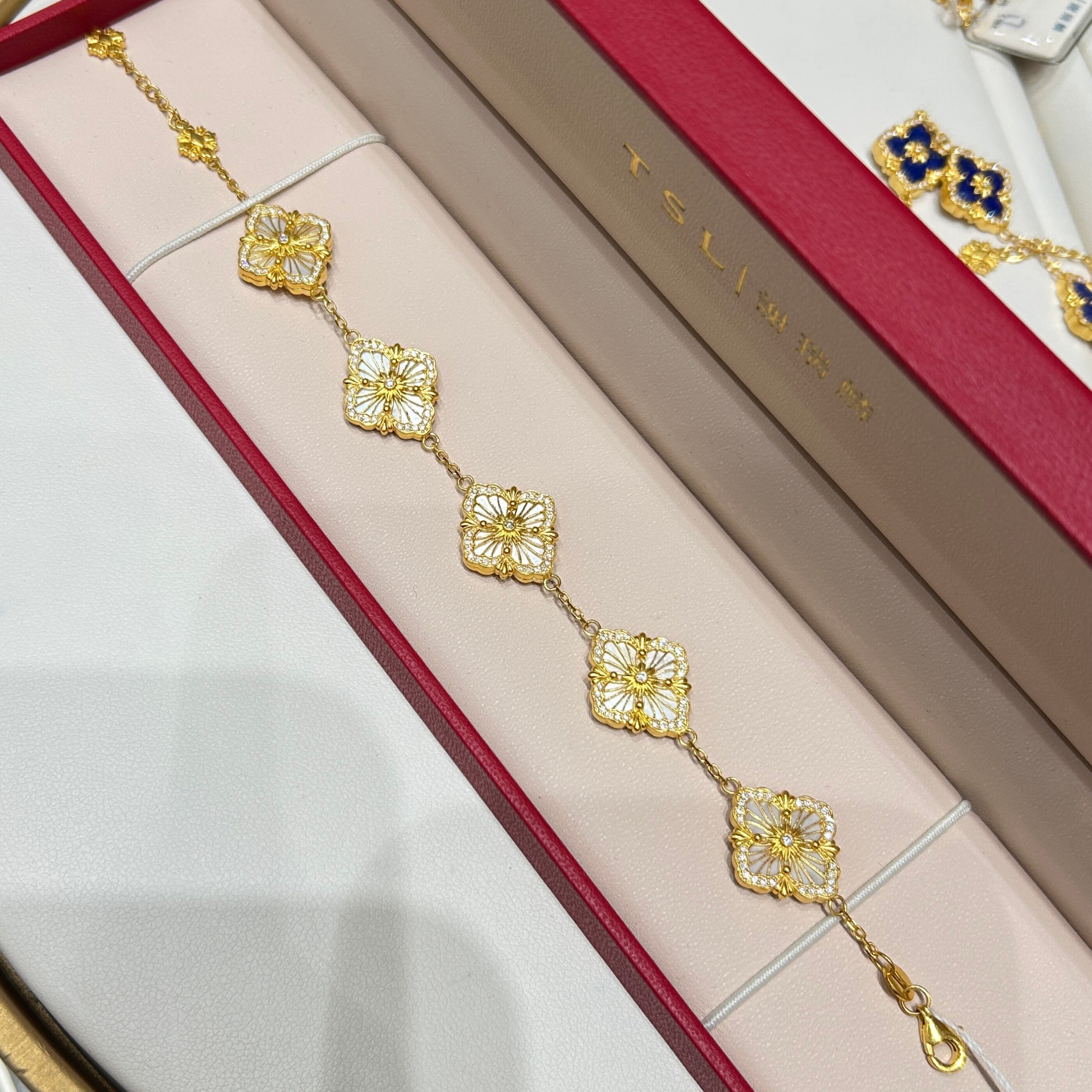 TSL谢瑞麟代购 足金999布契拉提黄金钻石手链女 五花镶钻专柜正品