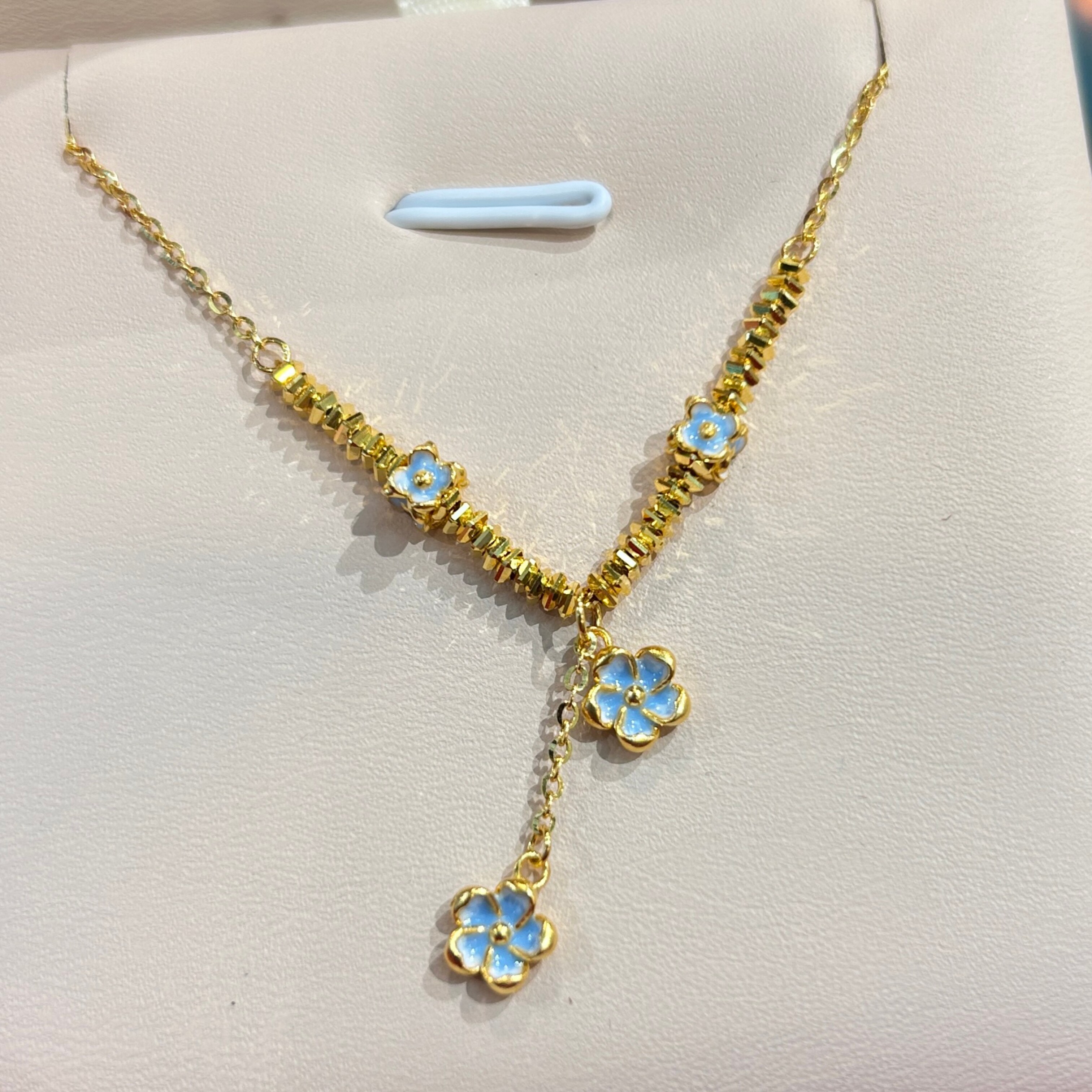 TSL谢瑞麟代购 足金999鎏彩蓝色小花碎金子黄金项链女 专柜正品