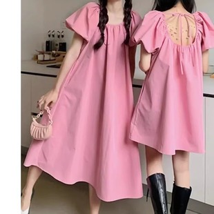 Square neck bubble sleeve French dress方领泡泡袖法式连衣裙子