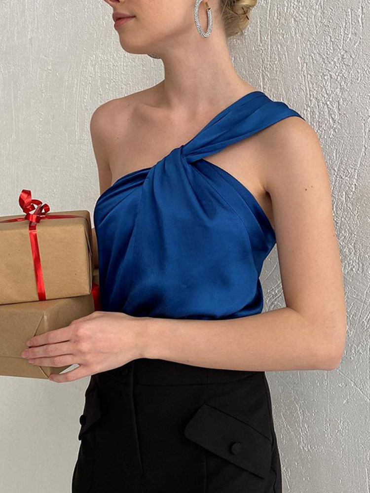 sexy satin base coat with slanted shoulders 性感斜肩缎面打底