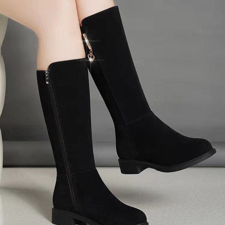 加绒中筒靴不过膝保暖棉鞋雪地靴女款秋冬平底百搭马丁靴