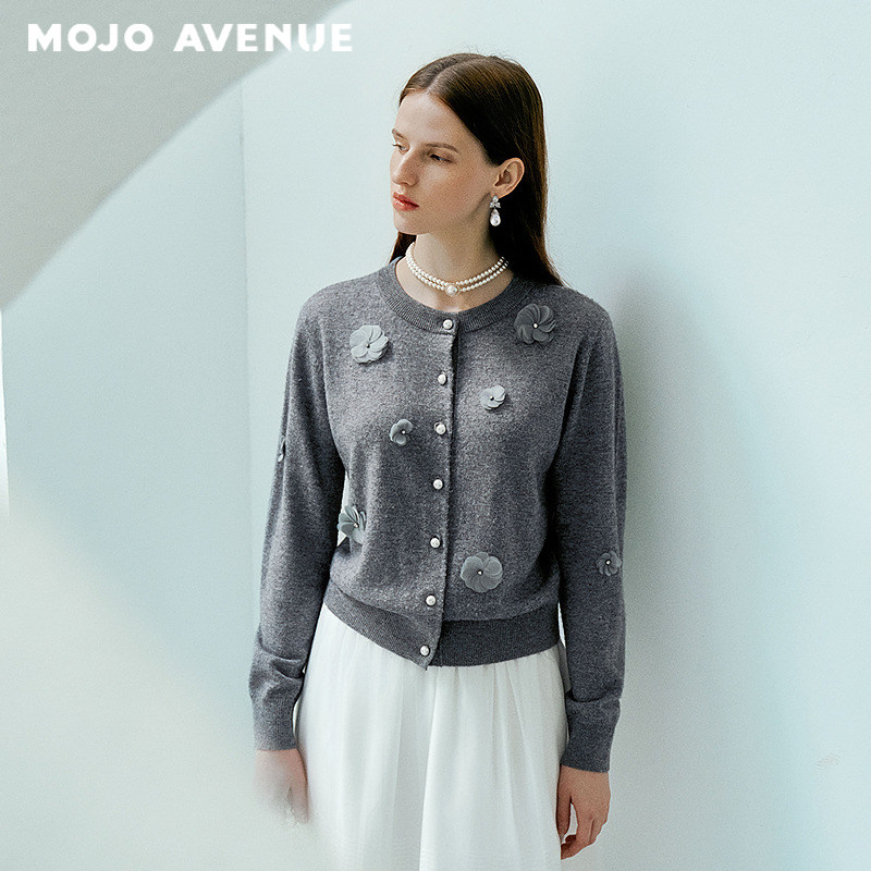 朗姿/MOJO AVENUE莫佐2026春新品浪漫优雅立体花朵针织开衫女格雷