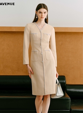 MOJO AVENUE莫佐2025新款复古格调修身连衣裙女秋冬立体剪裁正肩V