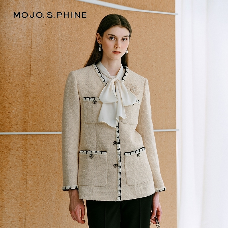 MOJO莫佐2025冬新款重工小香风毛呢外套女千金气质贝壳绣米色上衣