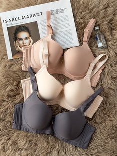 胖MM大胸显小文胸软钢圈大码光面无痕简约性感舒适内衣女大胸四扣