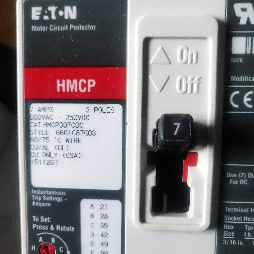 EATON伊顿 HMCP007COC 3P 7AMPS