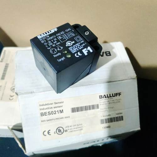 BALLUFF BES021HM BES Q40KFU-PAC40E-S04G 10-30VDC