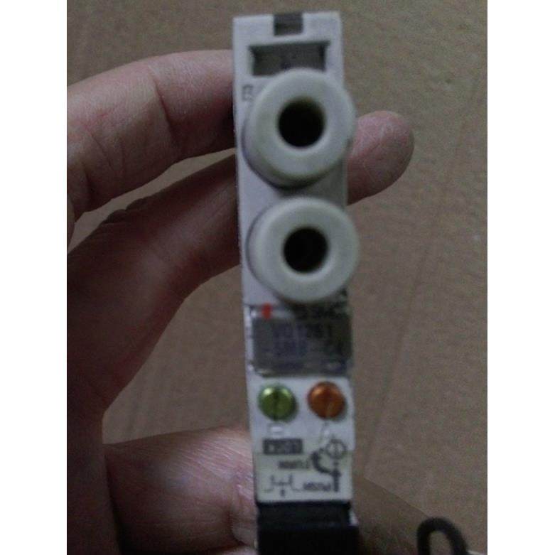 原装拆机SMC电磁阀 VQ1261-5MB-C4/SY120-5LZ-M5-F2-Q 实图 包好