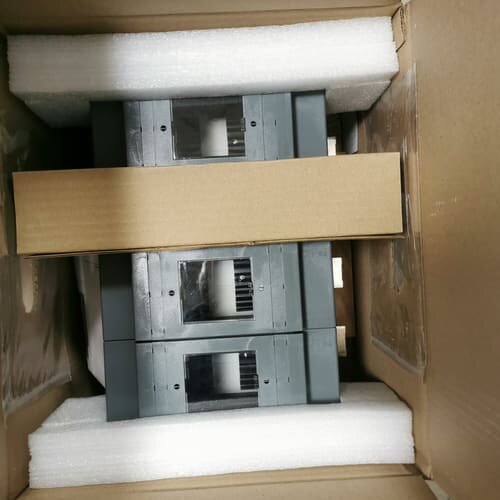 1台正品隔离开关熔断器组OS630D12P