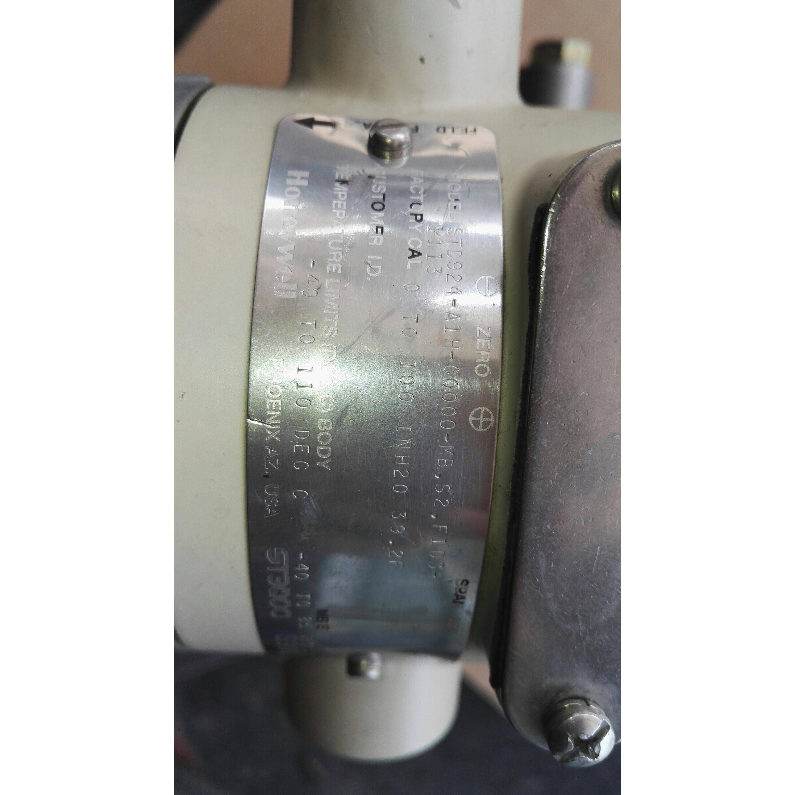 霍尼韦尔st3000s900压力变送器传感器，std924-