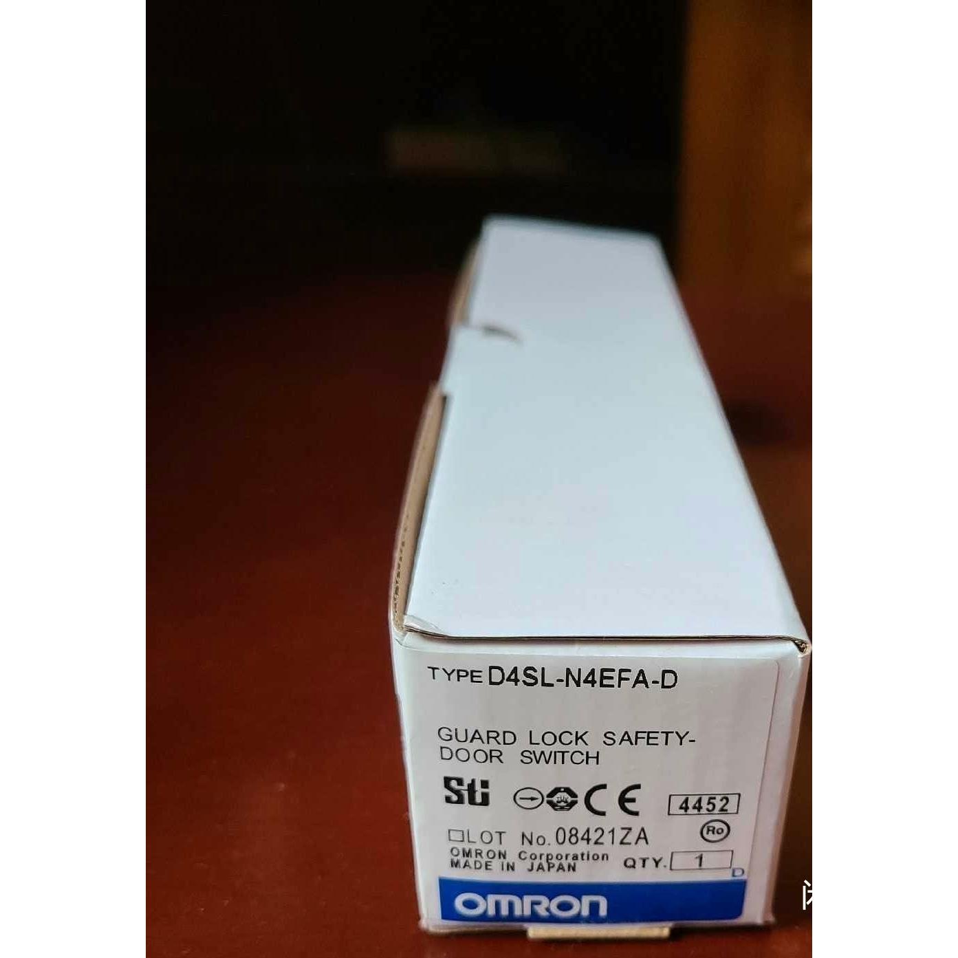 D4SL-N4EFA-D 安全门开关