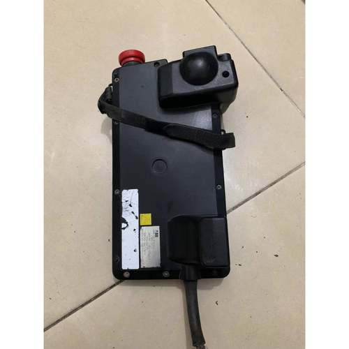 ABB机器人示教器TPU2 3HNE00313-1 没条件测