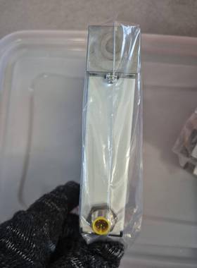 MKS P99A13THC63T20 2000SCC