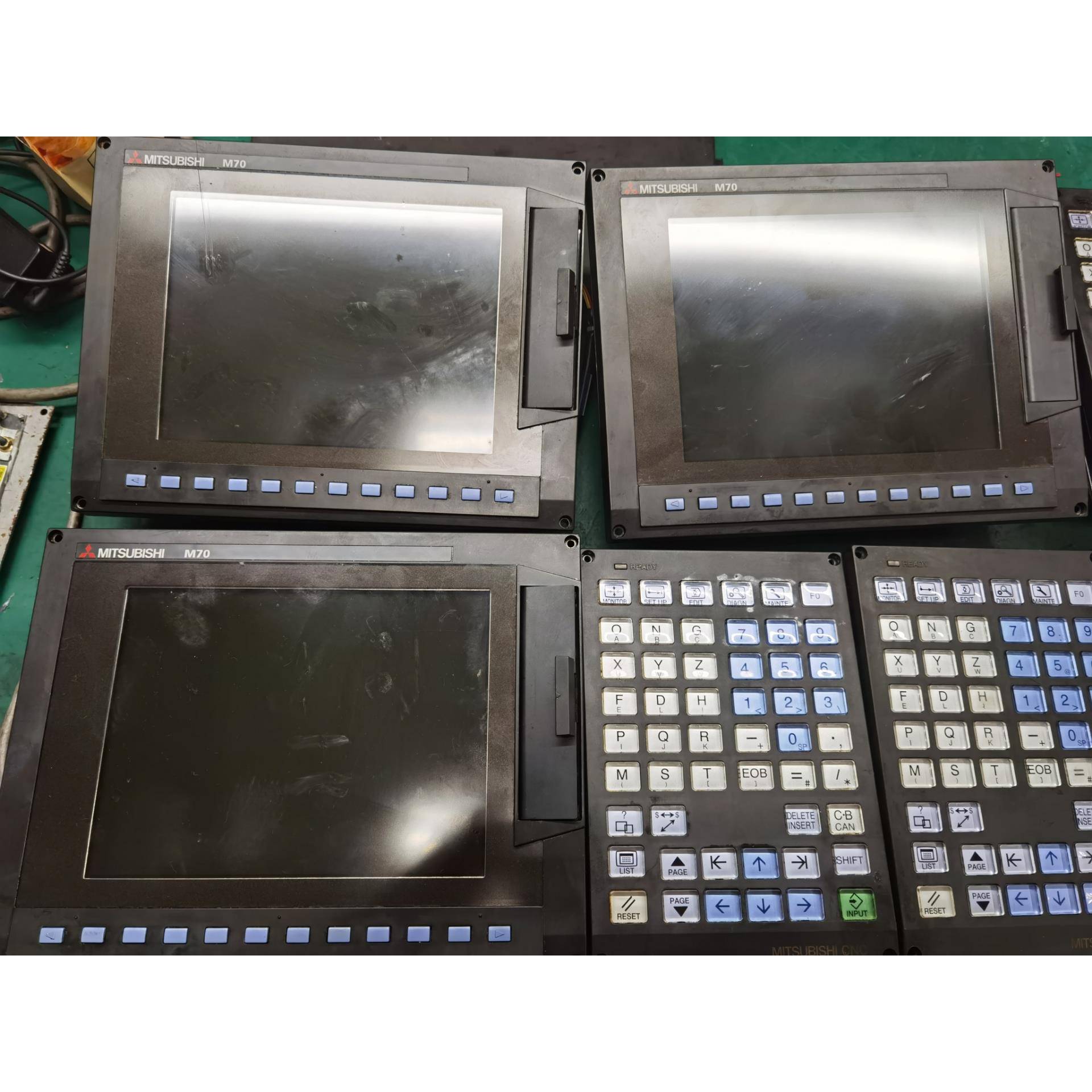 FCA70-2AVU/2AV/2BV三种规格主机，HN3