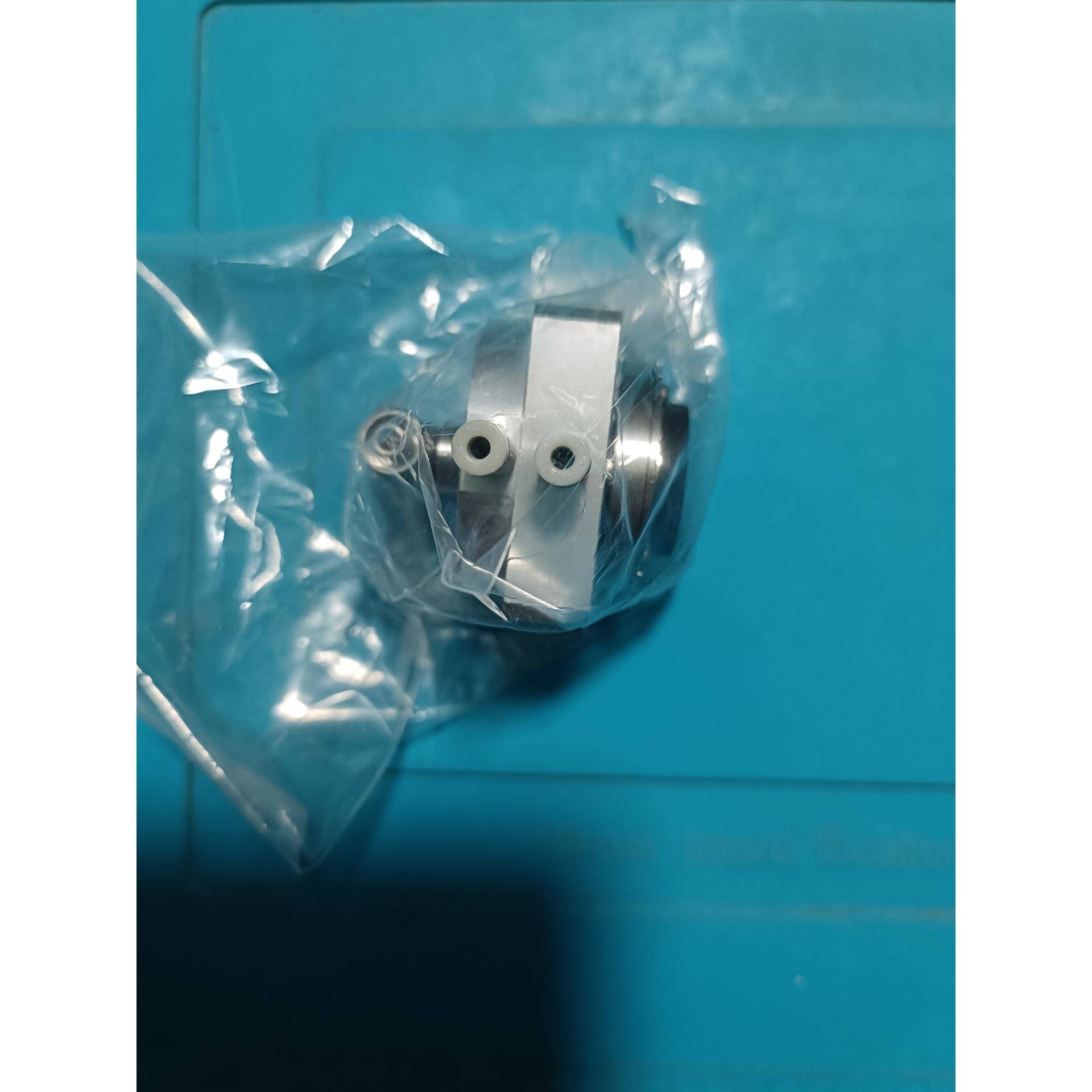 SMC气抓气缸，型号CQ2B16-5-DCU9030U,中