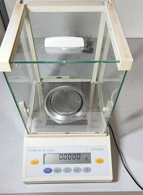 德国赛多利斯万分之一天平，BS224S，220g，0.1mg