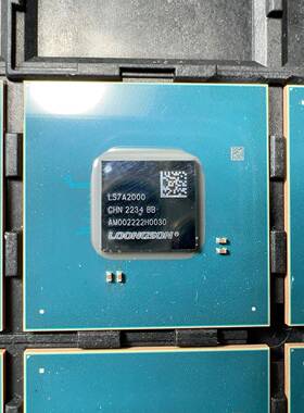 龙芯 LS7A2000 CPU 有7个如图  图片