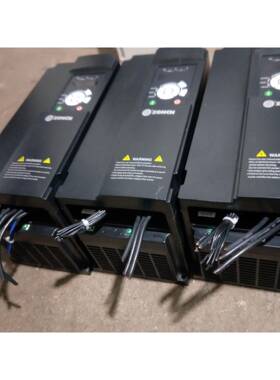 19年众辰T9400-18.5G/22P变频器，18.5KW