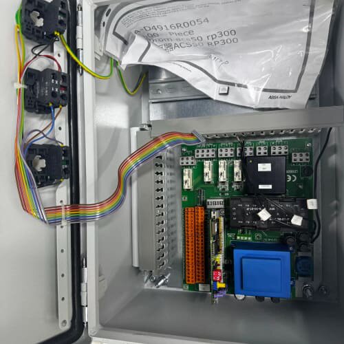 ASSA ABLOY 亚萨合莱 安全门控制箱