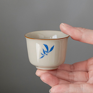 草木灰陶瓷品茗杯小清新兰花茶杯主人杯个人专用女士精致办公室用