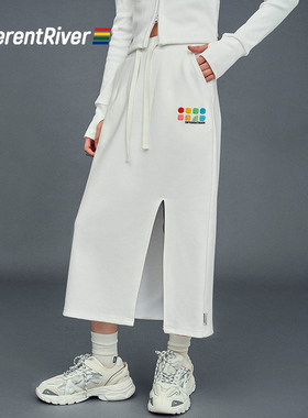 DifferentRiver2023秋冬极简风纯色运动休闲女款辣妹包臀裙