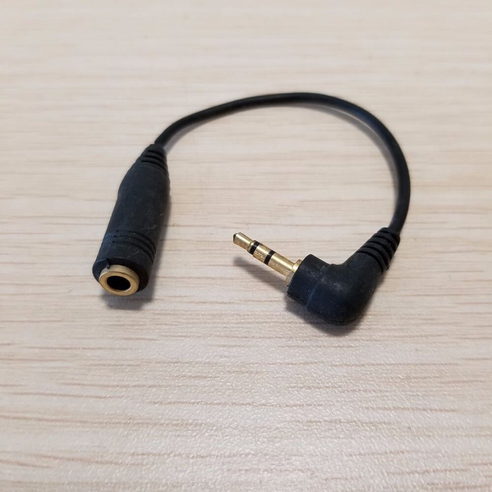 10pcs/lot 90 Degree Elbow 2.5mm x 3.5mm Male to Female Audio