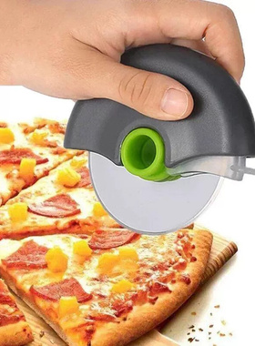 Cutting Knife for Pizza Stainless Steel Round Wheel with Lid