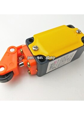 3SE3 (LXP1) -120/1EA travel switch, angle lever, roller, aut