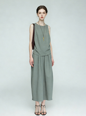 日常极简风无袖连衣裙女宽松型绿色长裙垂坠廓形慵懒松弛感显瘦