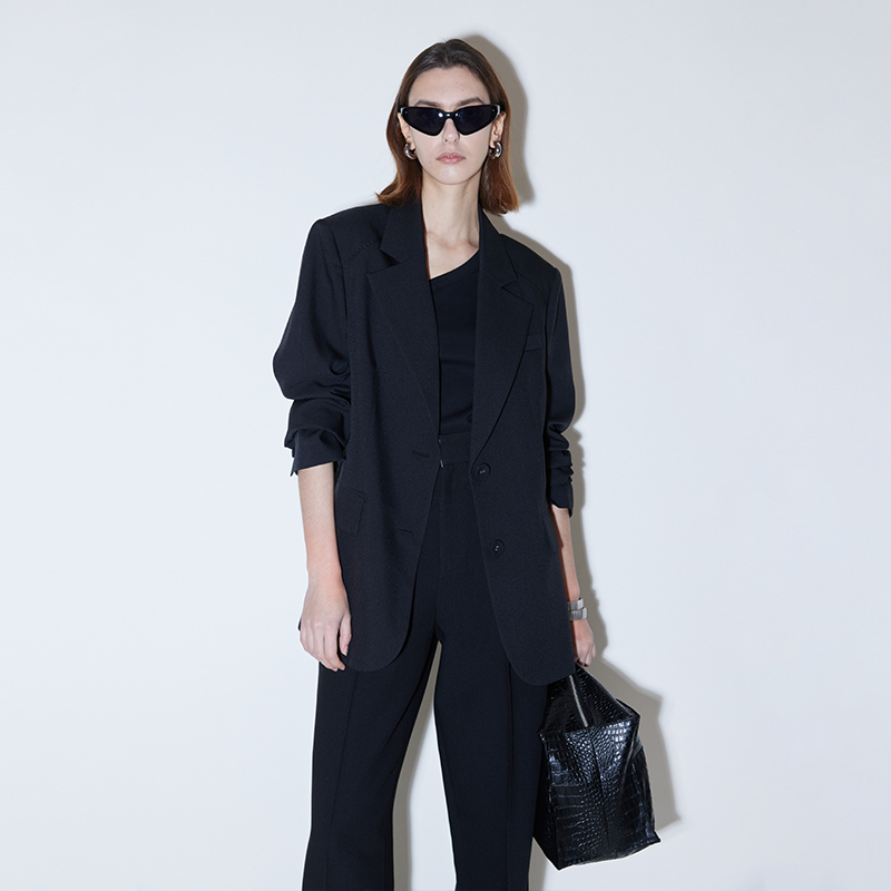 PHISM宽肩廓形西服033J03