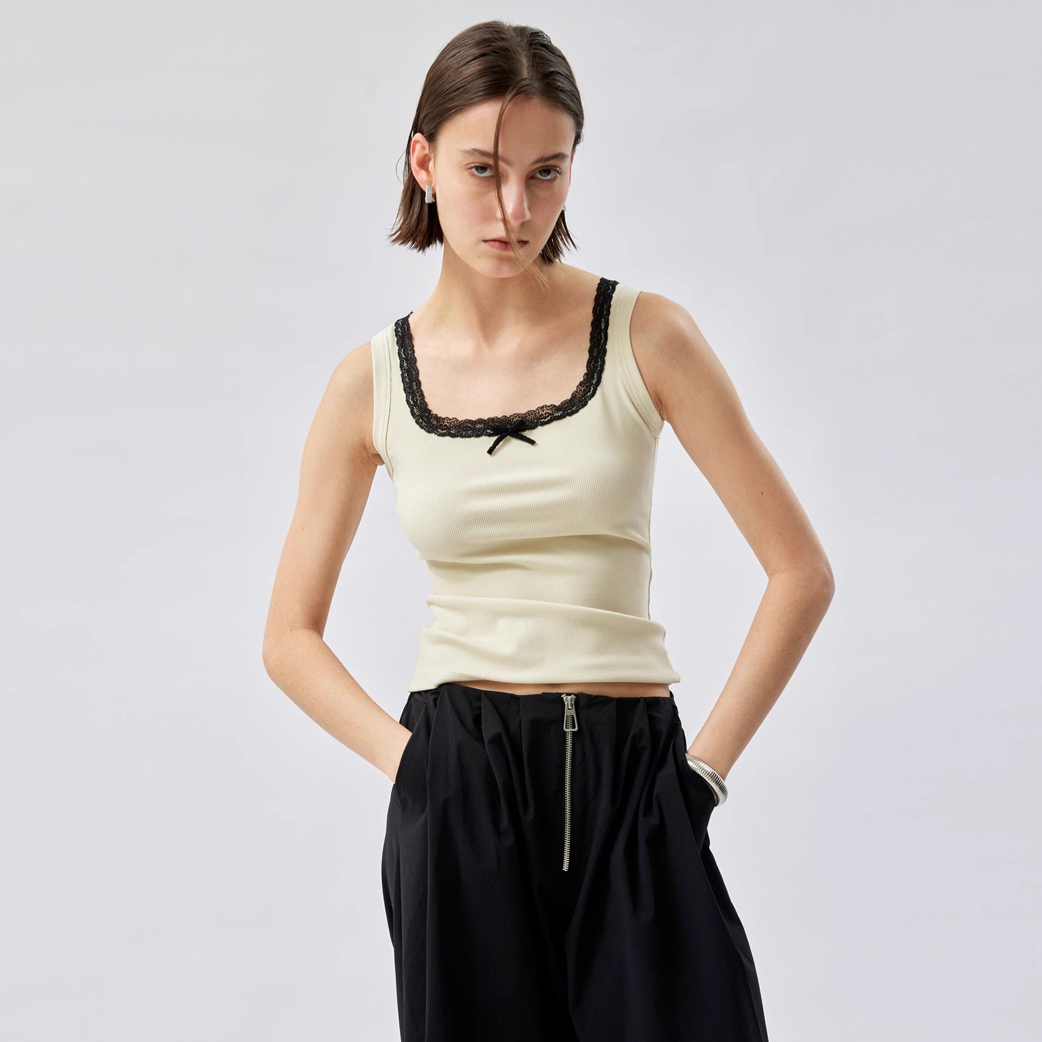 PHISM春夏季针织内搭背心弹力透气百搭蕾丝蝴蝶背心内搭T恤女,女装/女士精品,背心吊带,淘宝优惠券,粉丝福利购,淘宝优惠卷