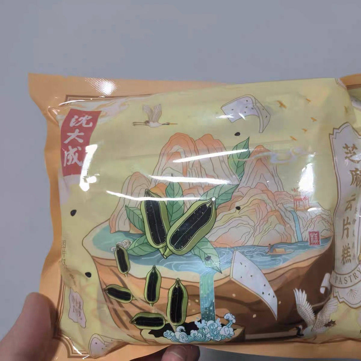 沈大成 芝麻核桃云片糕步步糕上海特产老字号沈大成老式传统米糕