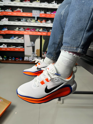 NIKE FLOW耐克正品儿童青少年春秋透气跑步鞋运动鞋童鞋 FD6058