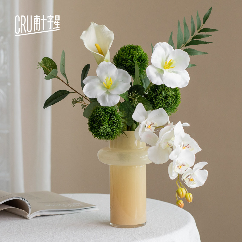 速发轻奢高端法样花花假蝴蝶兰手捧花束花摆件客厅式板间软装饰品