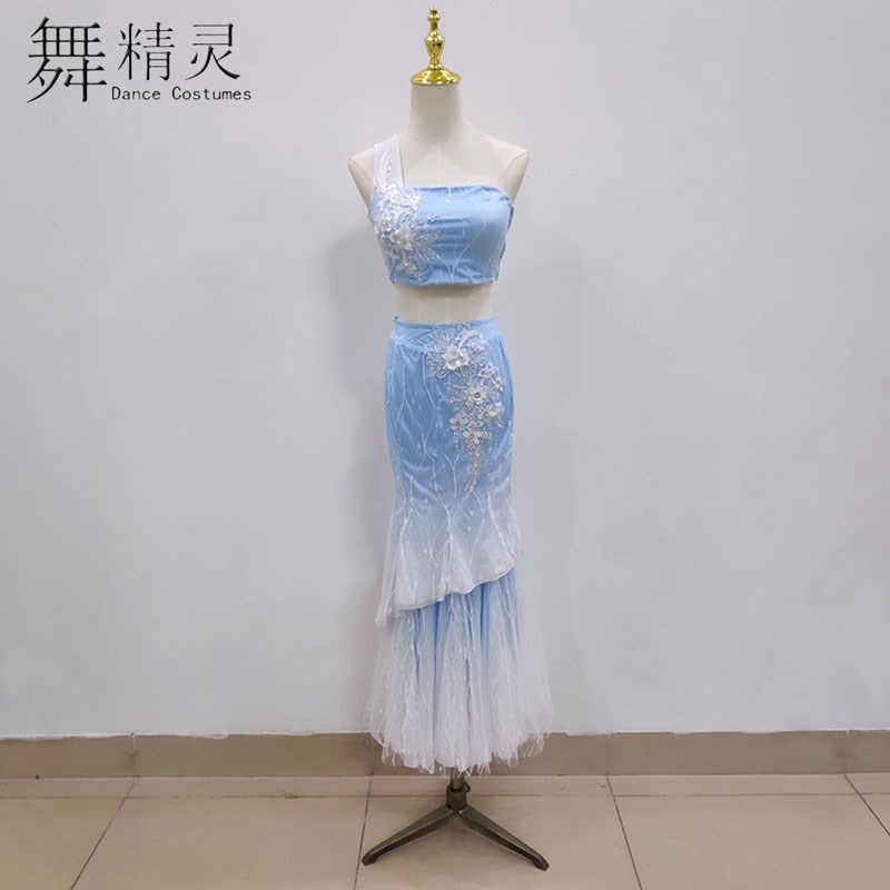 速发傣族舞表出服艺目剧考演演服装练功练习鱼尾裙伞舞孔雀舞蹈服